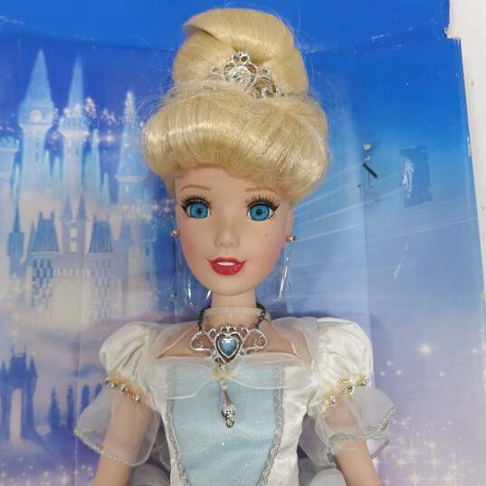 3 Disney Princess Dolls image number 7