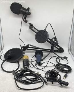 Power On Not Tested Various Microphones & Mounts