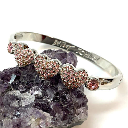 Designer Betsey Johnson Silver-Tone Pink Rhinestone Heart Bangle Bracelet image number 1