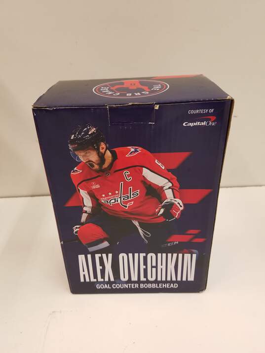  Alexander Ovechkin Washington Capitals 2018 Stanley Cup  Champions Special Edition Bobblehead NHL : Sports & Outdoors