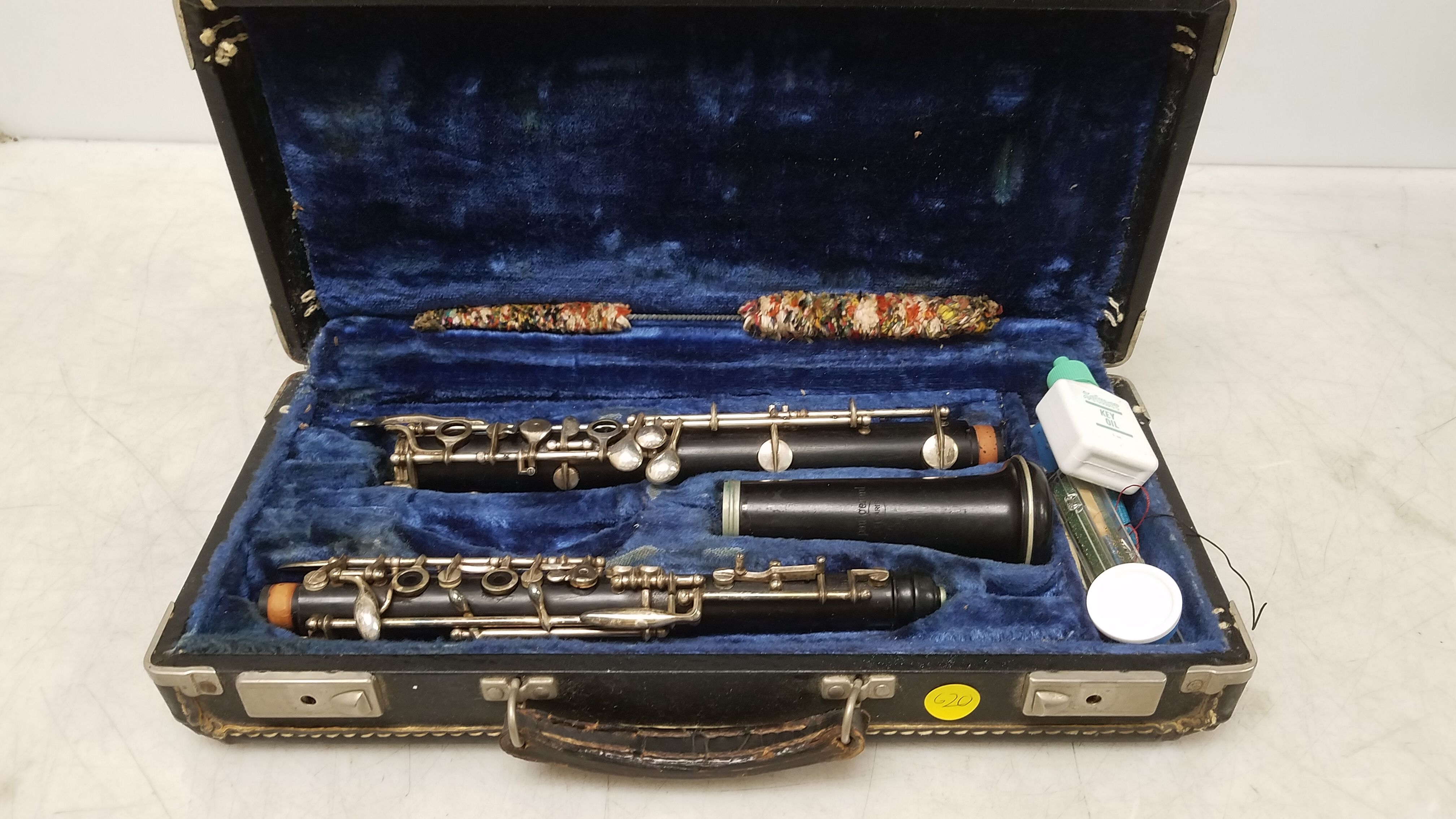 Paul Gerard Paris Vintage Wooden Oboe #C103 w/ Case