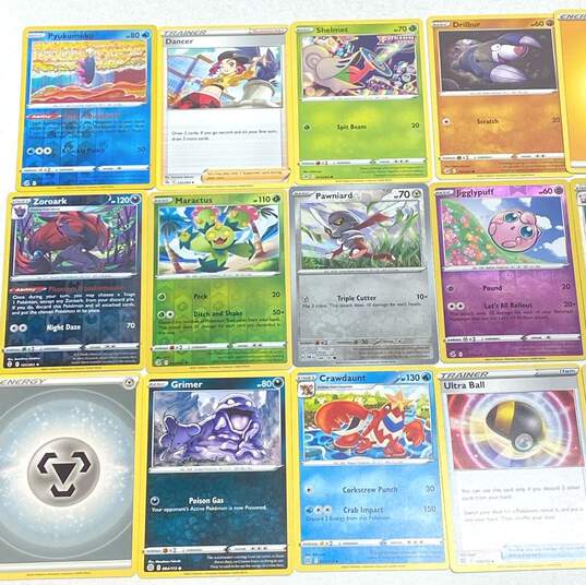 Assorted Pokémon TCG Common, Uncommon and Rare Trading Cards (600 Plus Cards) image number 4