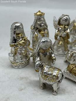 10 Montefiore Gold Tone Silver-Tone Nativity Figurines alternative image