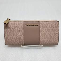 Michael Kors Center Stripe Large Three QTR Zip Wallet