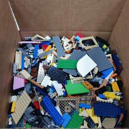 10.5lbs Lot of Assorted Lego Building Toy Bricks