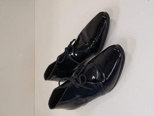 Saint Laurent Woman's Patent Black Lace-Up Ankle Boots Size 5 (Authenticated) image number 3