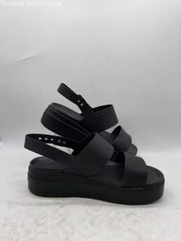 Crocs Womens Black Shoes Size W10 alternative image