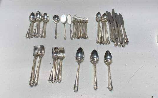 Holmes and Edwards Lovely Lady International Silver Plate Flatware 74 pc /Loose image number 1