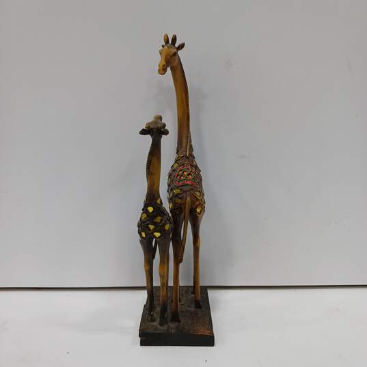 Mirrored and Rhinestone Mom and Baby Giraffe Resin Figure image number 4