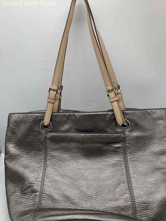 Michael Kors Silver Gray Color Purse image number 1