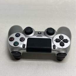 Sony Playstation 4 controller - Silver alternative image
