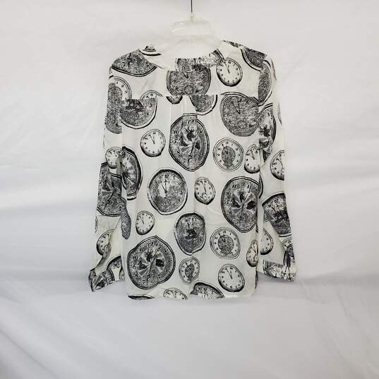 27 Of 52 Conversations White & Black Clock Patterned Top WM Size 14 NWT image number 2