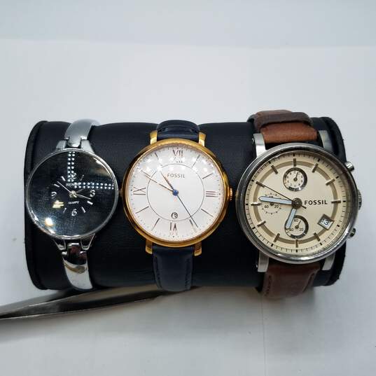 Unique Swatch, Fossil, Caravelle, Moon Phase, Plus Brands Ladies Quartz Watch Collection image number 3