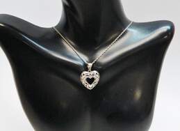 14K White Gold Filigree Open Heart Pendant Necklace 2.2g