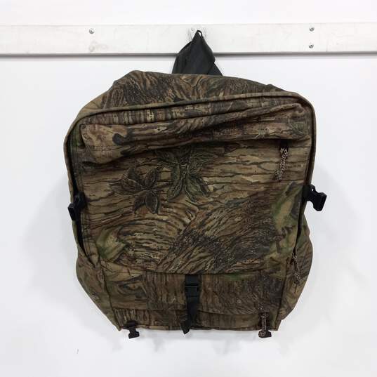 Benchmark RealTree Camouflaged Hunting Backpack image number 1