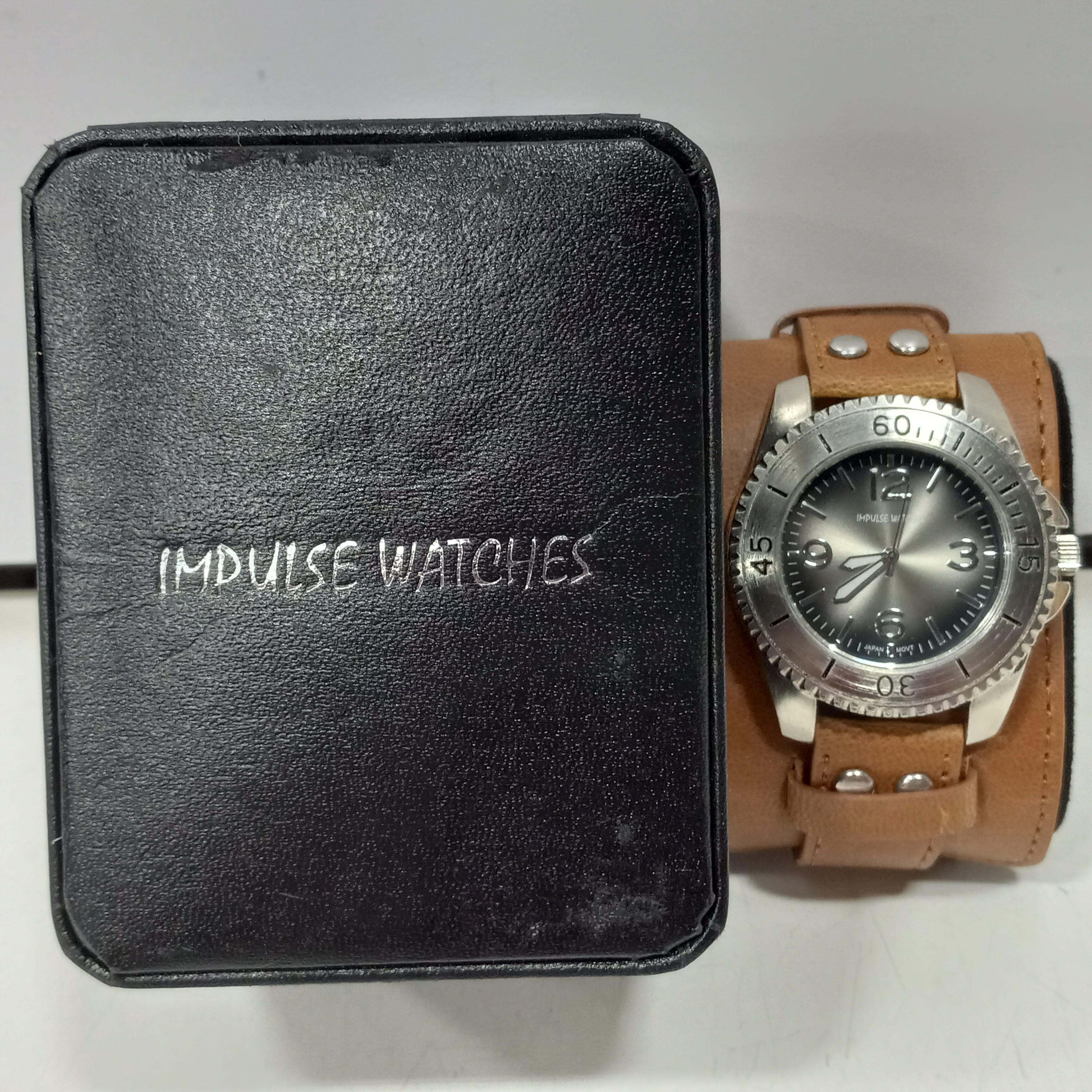 Nu Republic Impulse Smartwatch with 1.9
