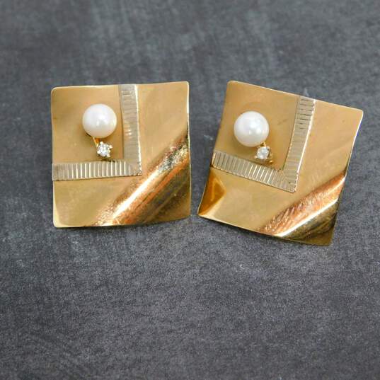 14K Yellow Gold Pearl Diamond Accent Ridged Square Earrings 3.1g image number 1