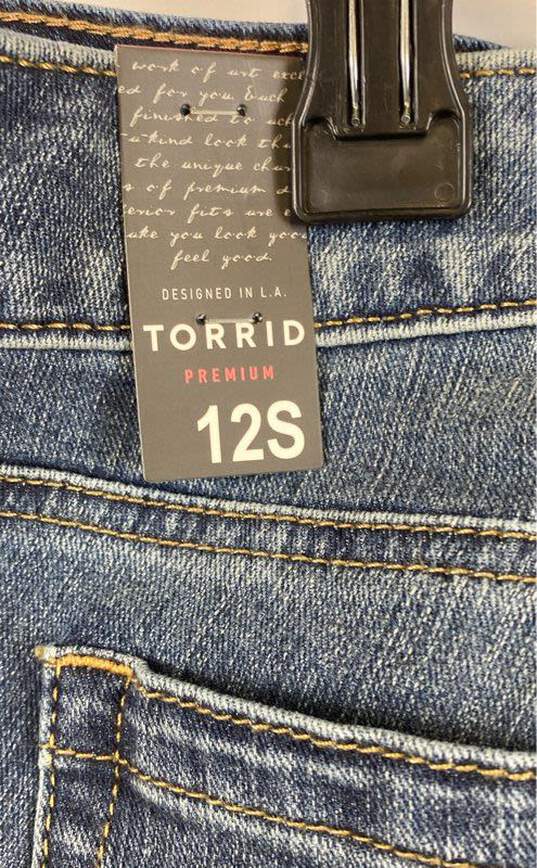 NWT Torrid Womens Blue Premium Ultra Stretch Denim Flared Jeans Size 12 Short image number 3