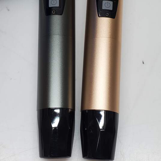 Profesional Universal Microphone Wireless Set of 2 Untested image number 5