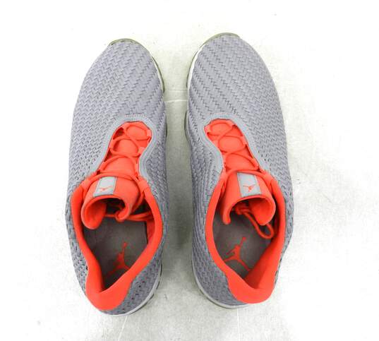 Air Jordan Future Low Wolf Grey Infrared Men's Shoe Size 11 image number 2