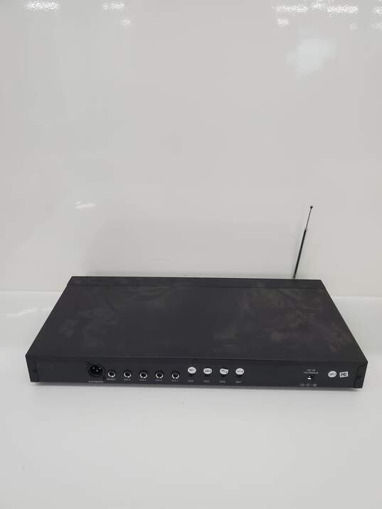 PYLE PDWM4400 VHF Professional 4-Channel Wireless Microphone System untested image number 3