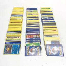 Assorted Pokémon TCG Common, Uncommon and Rare Trading Cards (600 Plus Cards)