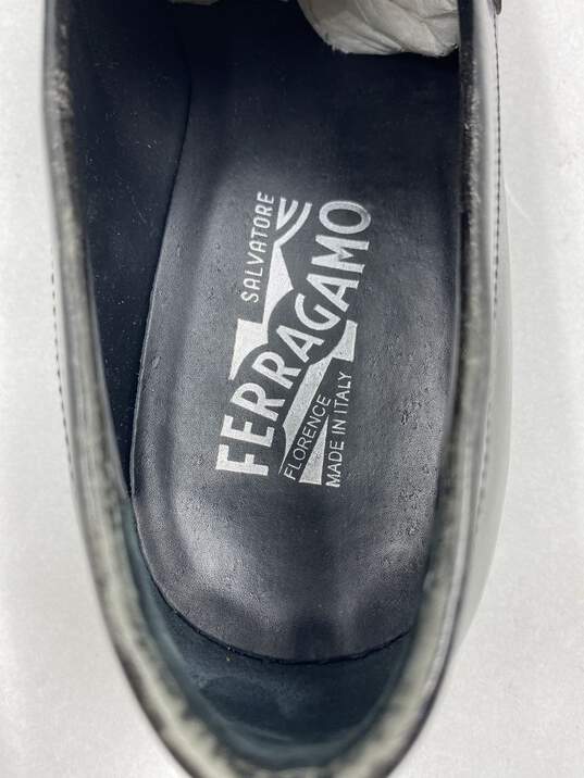 Authentic Salvatore Ferragamo Black Leather Loafer M 8 image number 5