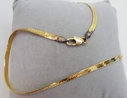 14K Yellow Gold Herringbone Chain Necklace 7.5g alternative image