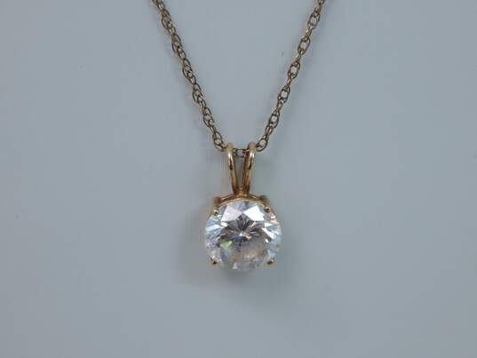 14K Yellow Gold Cubic Zirconia Round Solitaire Pendant Chain Necklace 2.1g image number 3