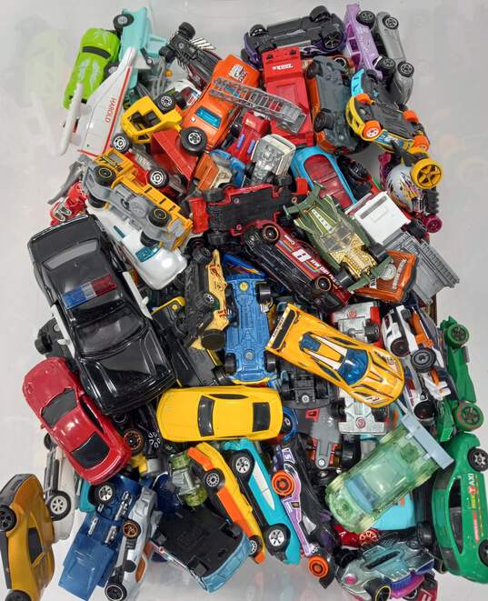 Bundle of Assorted Toy Vehicles image number 1
