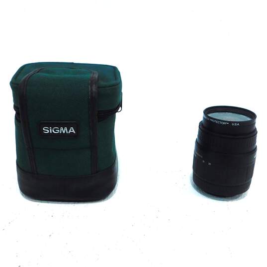 Sigma Zoom 28-80mm 1:3.5-5.6 Macro Lens With Case image number 1