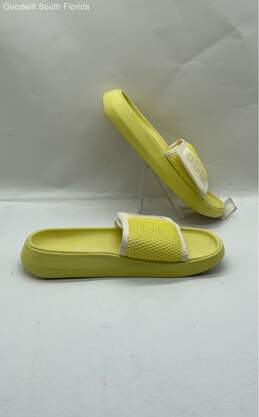 UGG Womens Yellow Slippers Size 7 alternative image
