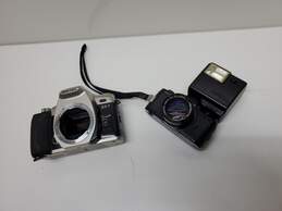 x2 VTG Mixed Lot Pentax Untested* Film Camera & Camera Body ZX-7 + Auto 110