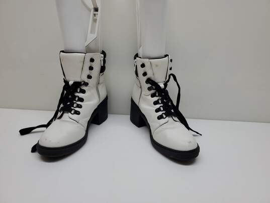 Wm MIX No. 6 White Leather Platform Boots Lace Up Side Zip Sz 8.5 M image number 1