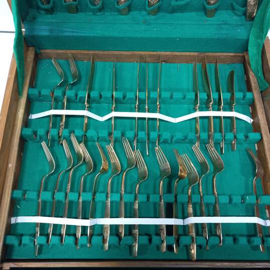 81 Pc James Quality Jewellers Thailand Gold Tone Flatware Set in Wooden Case image number 5