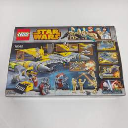 Lego Star Wars Naboo Starfighter 75092 alternative image