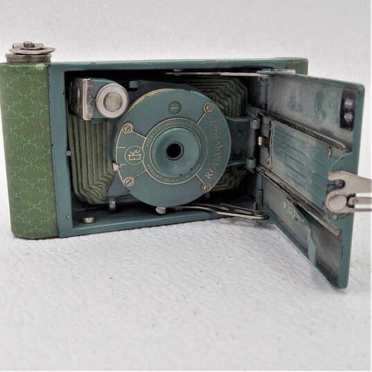 Kodak Petite Aqua Green Art Deco Folding Film Camera image number 7