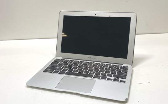 Apple MacBook Air 11.6" (A1465) PARTS/REPAIR image number 1