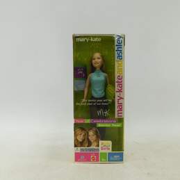 VTG 2003 Mattel Mary-Kate & Ashley Year of Celebrations Senior Yr MARY KATE Doll