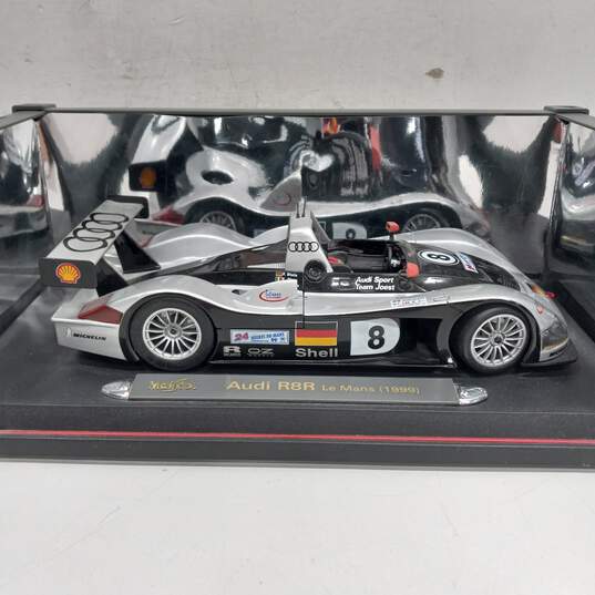 Maisto Audi R8R Le Mans 1999 1:18 Scale Model image number 2