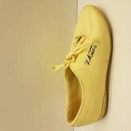 L.A. Gear Pale Yellow Sneakers Women's Size 6