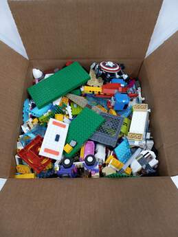 Lot of 8lbs of Assorted Building Bricks And Blocks