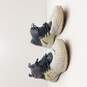 Nike Women's Air Presto Mid Utility Sneaker Size 9 image number 3