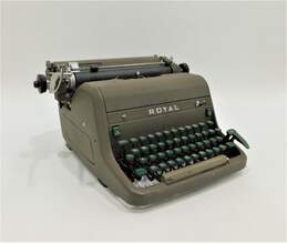 Vintage Royal Portable Manual Typewriter