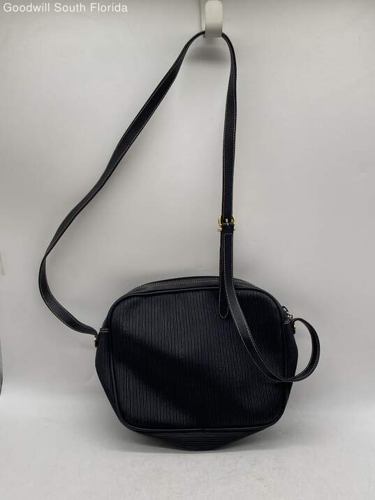 Authentic Salvatore Ferragamo Womens Black Handbag image number 3