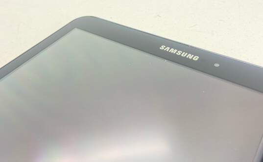 Samsung Galaxy Tab SM-T580 16GB Tablet image number 4