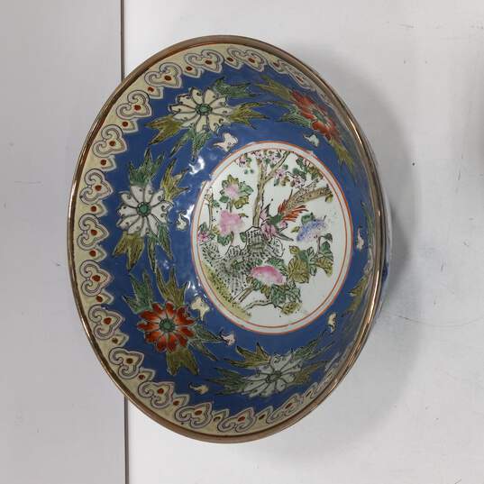 Buy the Vintage Hand Painted Asian Porcelain Bowl Made in Macau ...