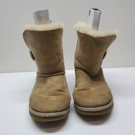 UGG Boots Tan Baily Button Womens 5803 Sheepskin Wool Sz 7 image number 5
