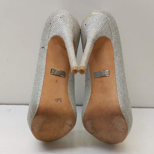 Badgley Mischka Glitter Platform Heels Silver 8 image number 5
