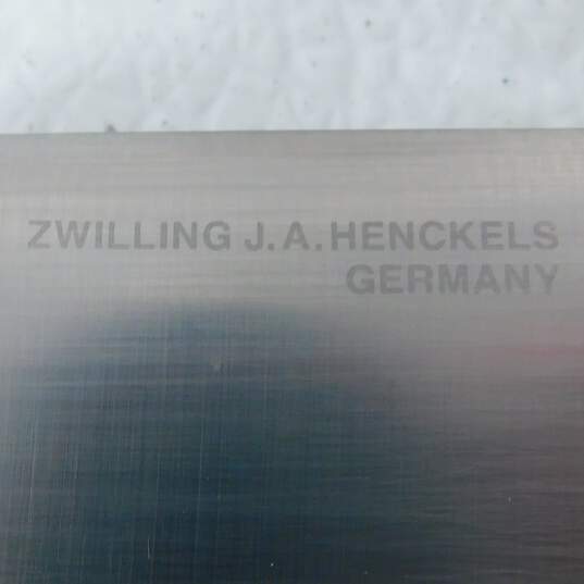 JA HENCKELS CLASSIC 31161-200 (8") German Steel Spain Stainless Chef's Knife image number 5